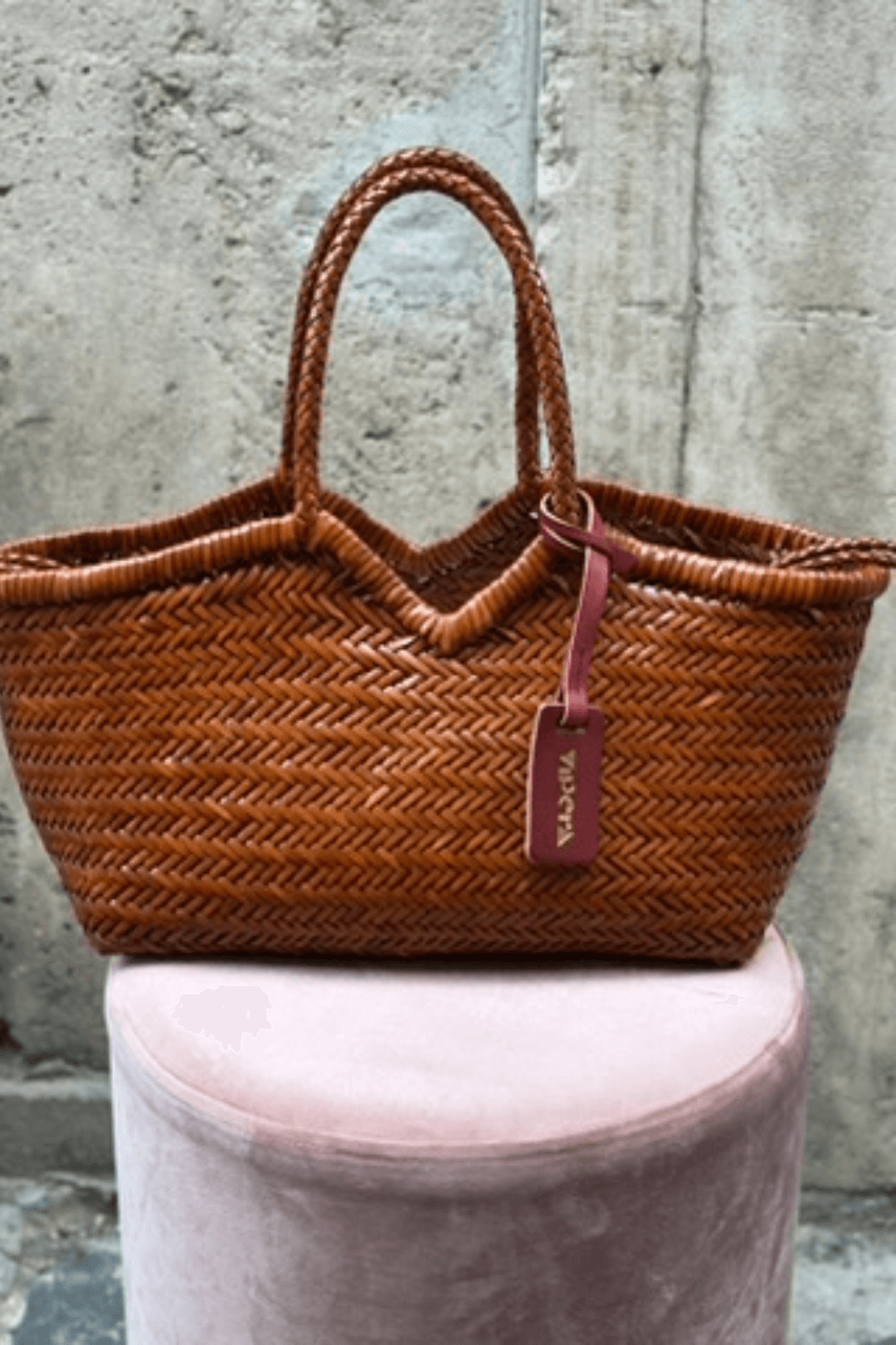 Cesta Neruda Vipera Brick