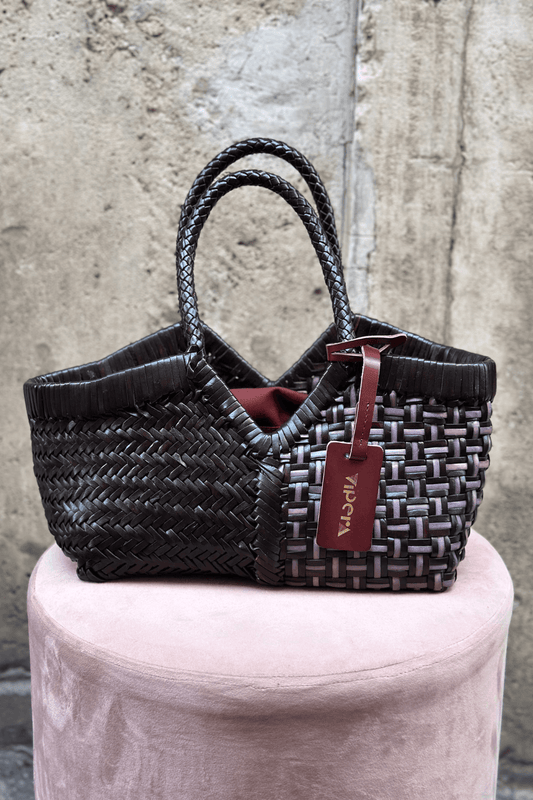Le borse da donna Vipera - Artigianalità e stile contemporaneo