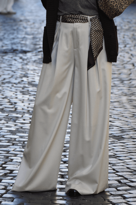 Pantaloni Nina Pleat