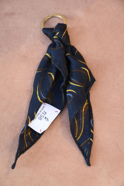 Portachiavi in lana e seta