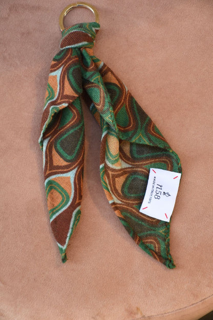 Portachiavi in lana e seta